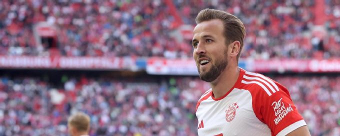 Harry Kane completes hat trick for Bayern Munich