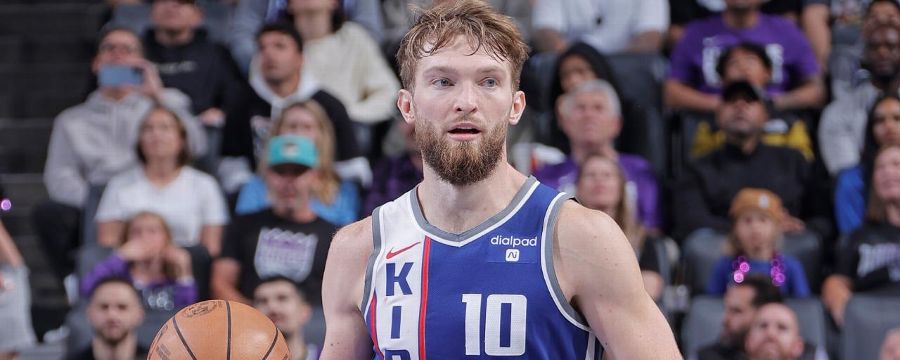Domantas Sabonis leads Kings to victory with 15th career triple-double