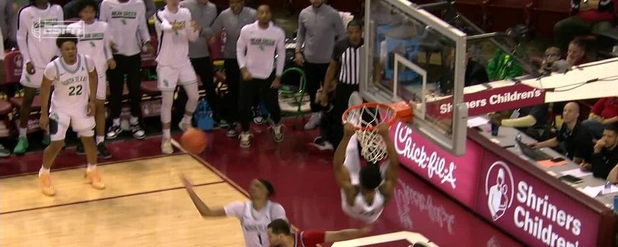Joel Soriano elevates for the big-time swat