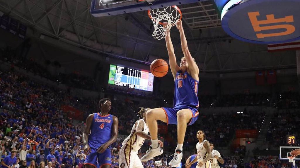 Florida makes first-half statement in rout of FSU