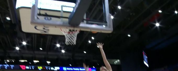 Mary Ashley Stevenson finishes through contact
