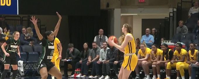 Kylee Blacksten sinks it from downtown