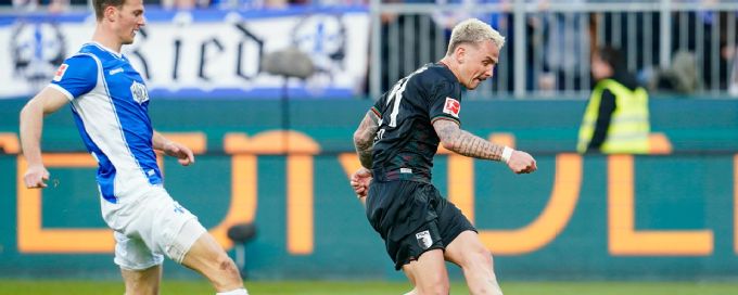 Augsburg annihilate SV Darmstadt 6-0