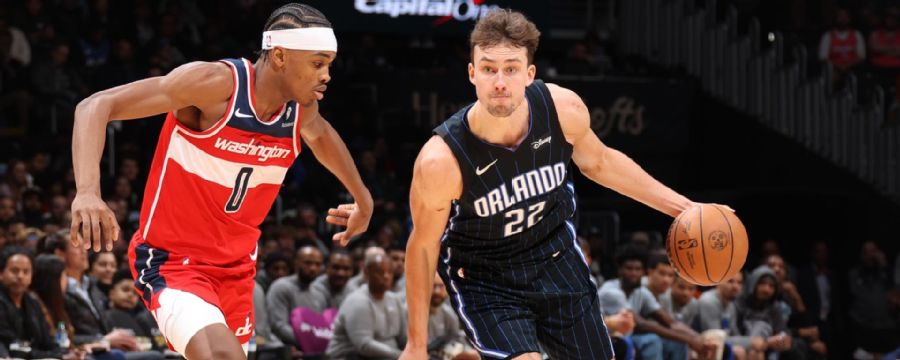 Magic hand Wizards 16th straight loss
