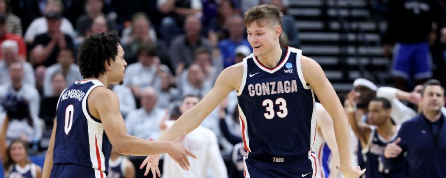 Gonzaga pulls away late behind dominant 3-point shooting