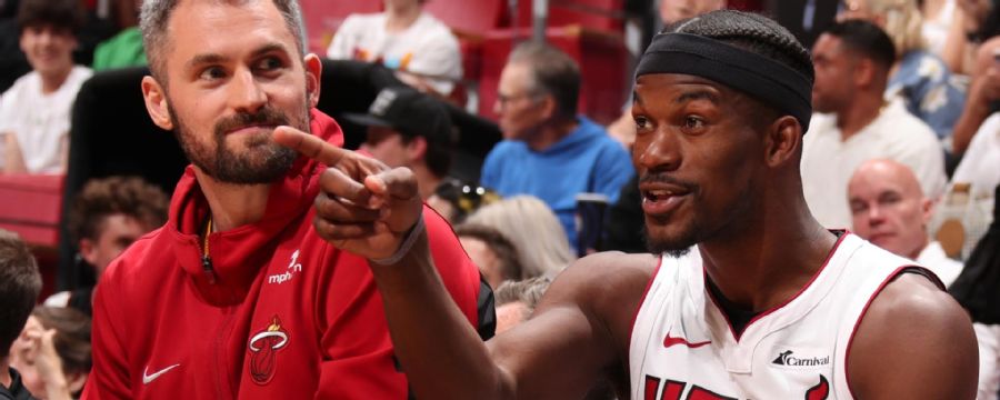 Heat stomp the Blazers for a 60-point victory