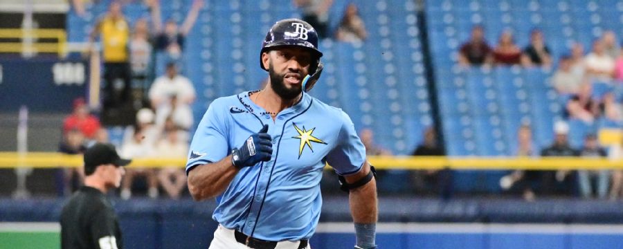 Amed Rosario's triple puts the Rays on the board