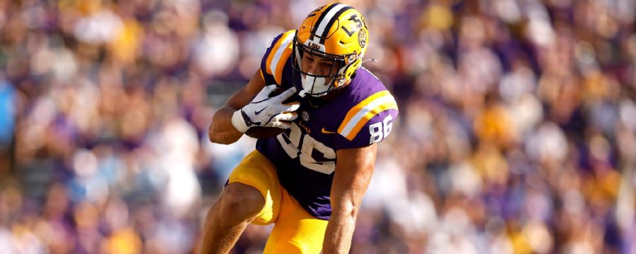 Highlight: No. 16 LSU, Nussmeier pull away from UCLA in second half