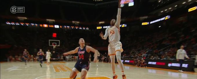 Talaysia Cooper's quick hands lead to steal and easy layup