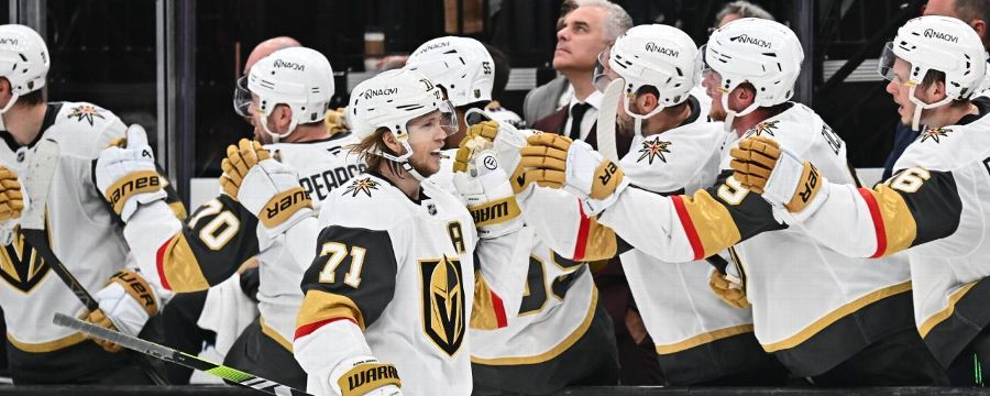 William Karlsson ices the win for the Golden Knights
