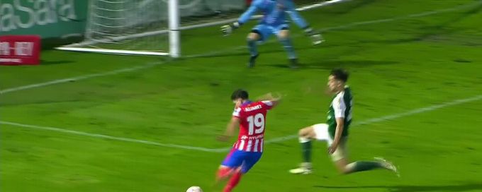 Julián Álvarez's goal caps off Atlético's comeback win