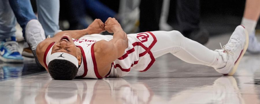 Jeremiah Fears' clutch 4-point play leads Oklahoma past Michigan