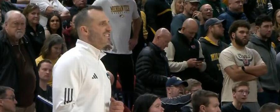 Green Bay falls to D-II Michigan Tech