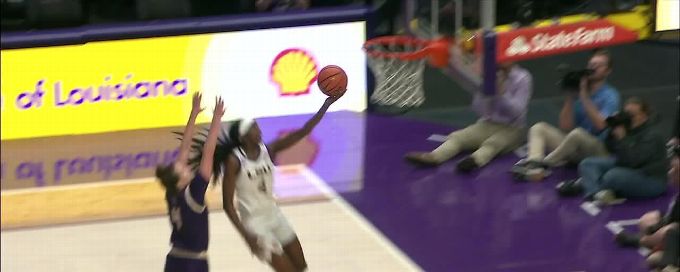 Flau'jae Johnson goes coast-to-coast for sweet layup