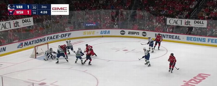 Conor Garland nets power-play goal