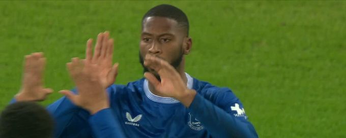 Beto scores in the 42'