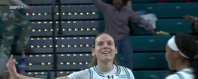 Kristin Williams beats the first half buzzer