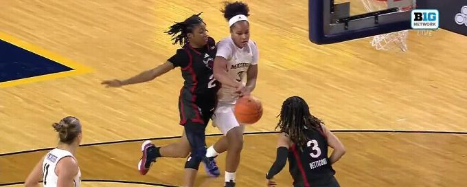 Mila Holloway's sharp assist sets up Wolverines layup