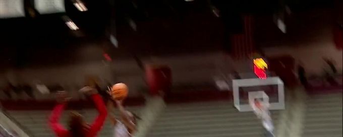 Jayla Brooks drains an open 3 for Little Rock