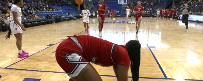 Michiyah Simmons makes a great defensive play for the steal
