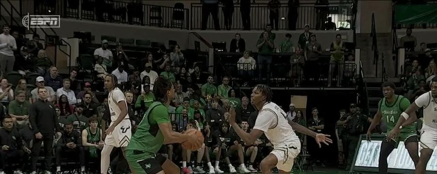 Jasper Floyd nails sweet step-back trey for North Texas