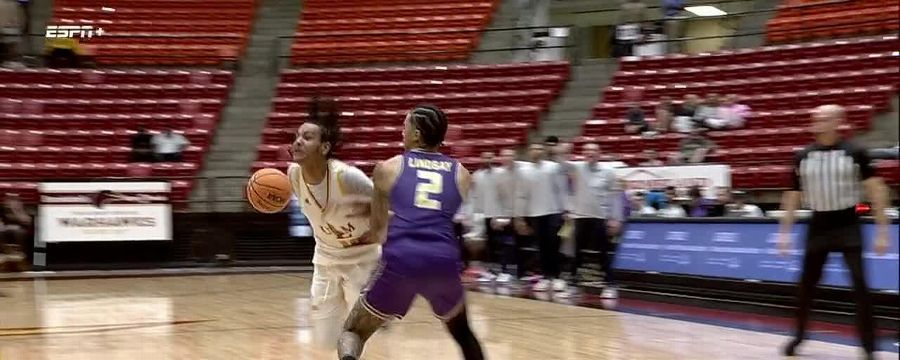 Tyreese Watson fights off defender for and-1