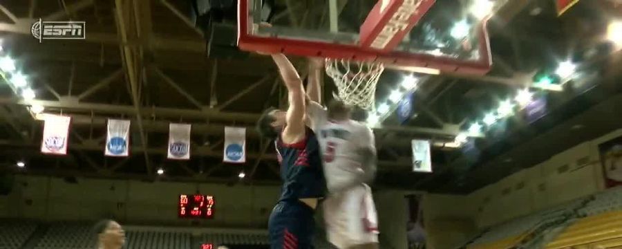 AJ Clark denies Samford Bulldogs with block