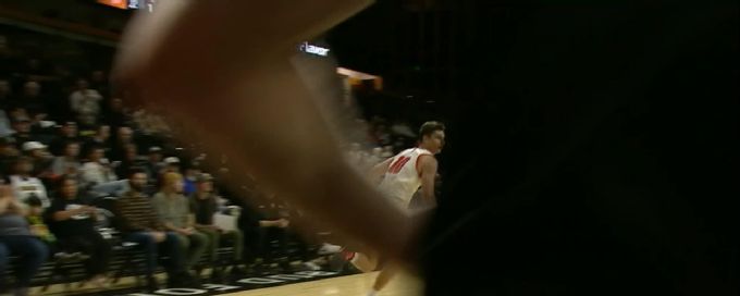 Connor Hollenbeck elevates for jam vs. Idaho Vandals