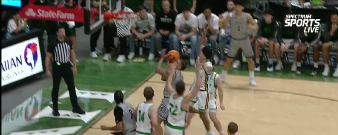 Aaron Hunkin-Claytor elevates for the big-time block