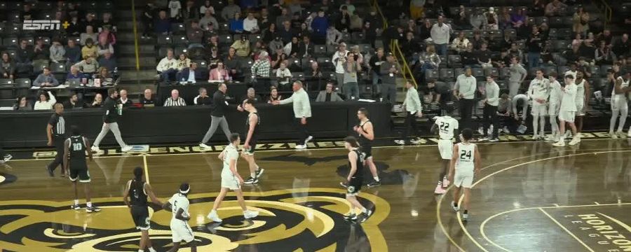 Green Bay Phoenix vs. Oakland Golden Grizzlies: Game Highlights