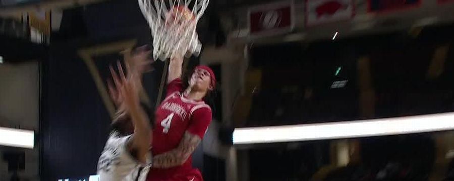 Trevon Brazile flushes down poster jam for Arkansas