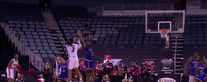 Ray'Sean Taylor shows off the range on 3