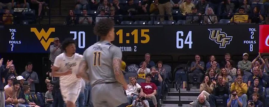 Jonathan Powell drains 3 vs. UCF Knights
