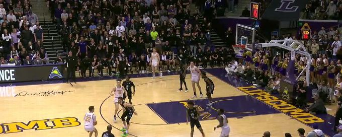 Joe Anderson cashes a triple for Lipscomb