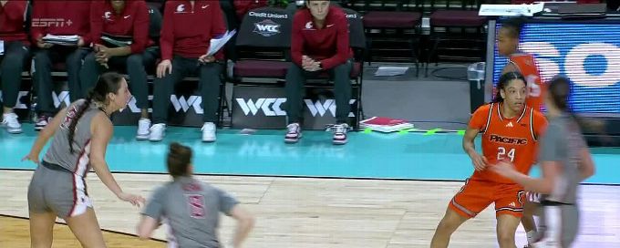 Sydney Ward nails it from behind the arc