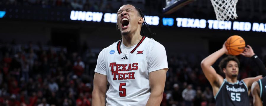 Darrion Williams rattles in an and-1 for the Red Raiders