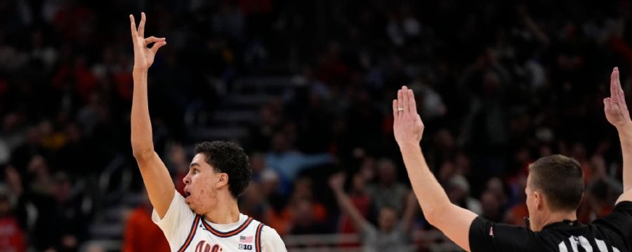 Will Riley buries dagger 3s vs. Xavier