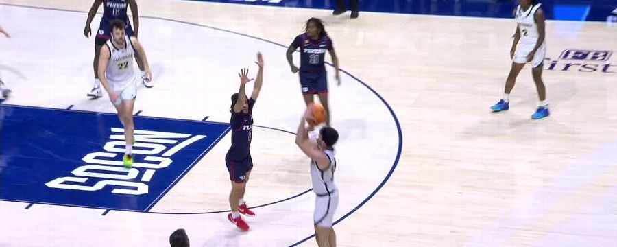 Jack Kostel knocks down deep 3-pointer vs. Dayton Flyers