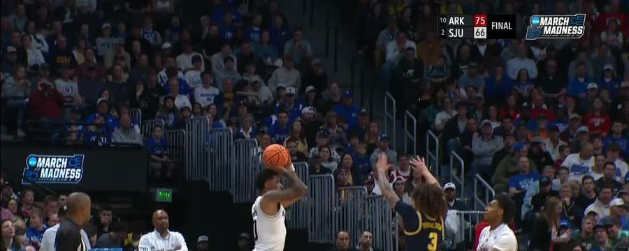 Jace Carter's trey extends Texas A&M's lead