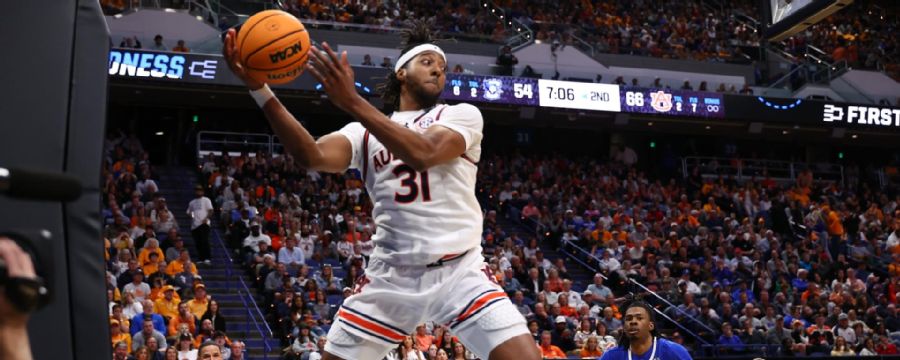 Highlight: 1-seed Auburn rallies to run past 9-seed Creighton