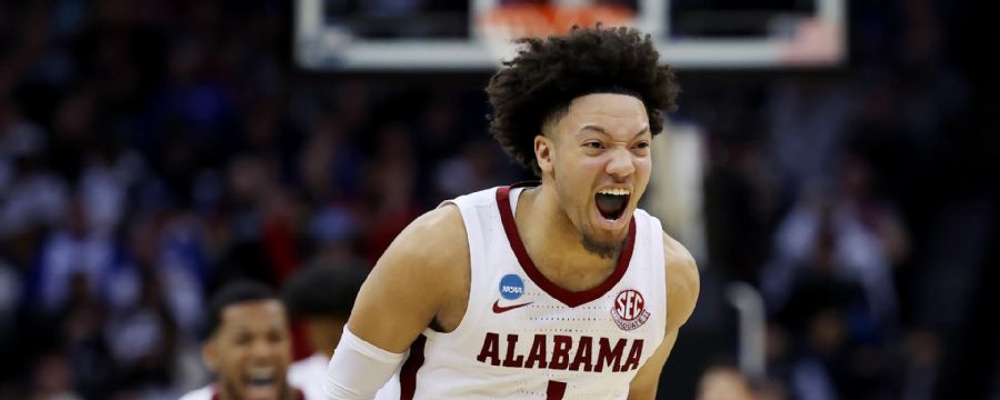 Mark Sears' 10-trey, 34-point game leads Alabama's rout of BYU