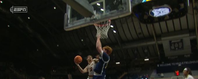 Jalen Quinn with the and-1 bucket