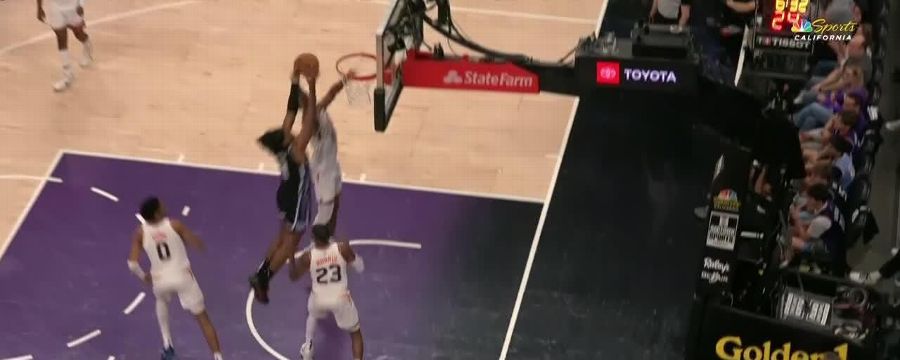 Issac Jones skies for emphatic putback jam vs. Suns
