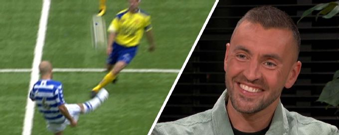 Slot's former teammate explains his viral kickoff blunder
