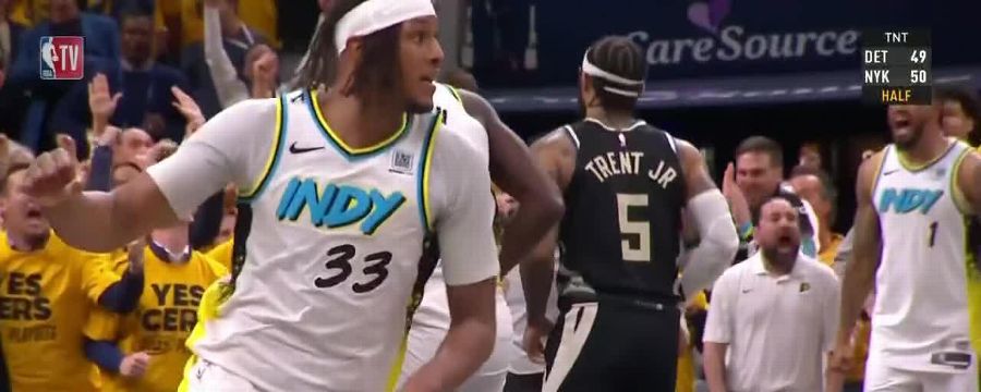Milwaukee Bucks vs. Indiana Pacers: Game Highlights