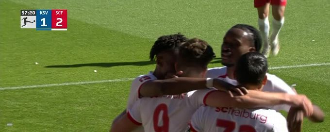 Lucas Höler finds the back of the net for SC Freiburg
