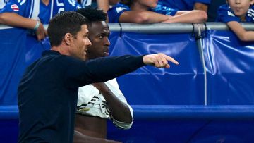 Alonso 'very happy' with Vinicius Jr