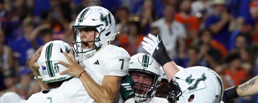 Nico Gramatica kicks 20-yard field goal