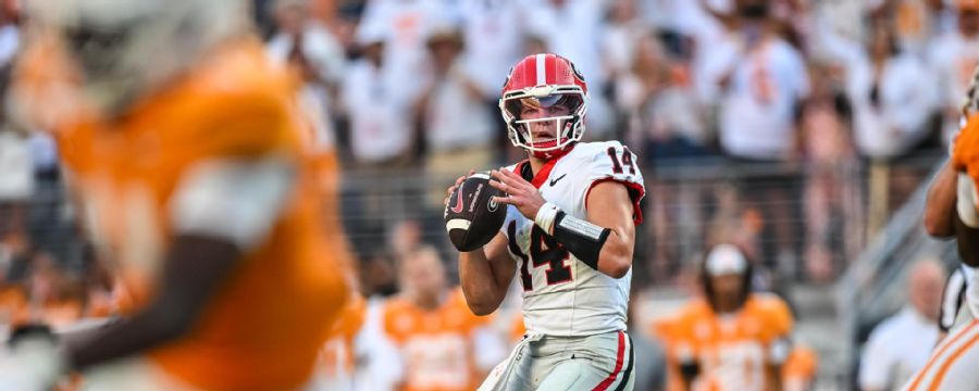 Gunner Stockton throws 28-yard touchdown pass vs. Tennessee
