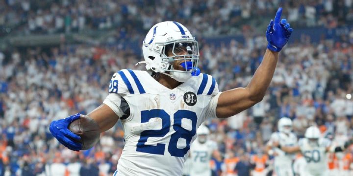 Jonathan Taylor cuts into Broncos' lead with a TD
